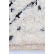 Handmade Moroccan Berber Carpet in Premium Wool, 158 x 245 cm