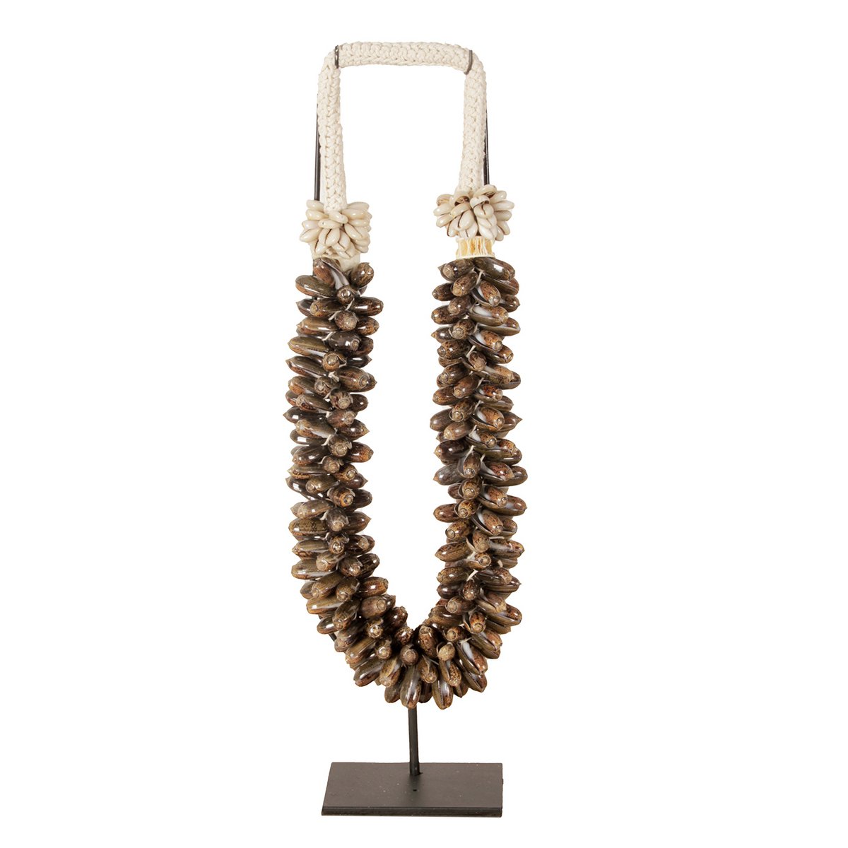 Timeless Handmade Shell Necklace - Artisan Curated Luxury Design