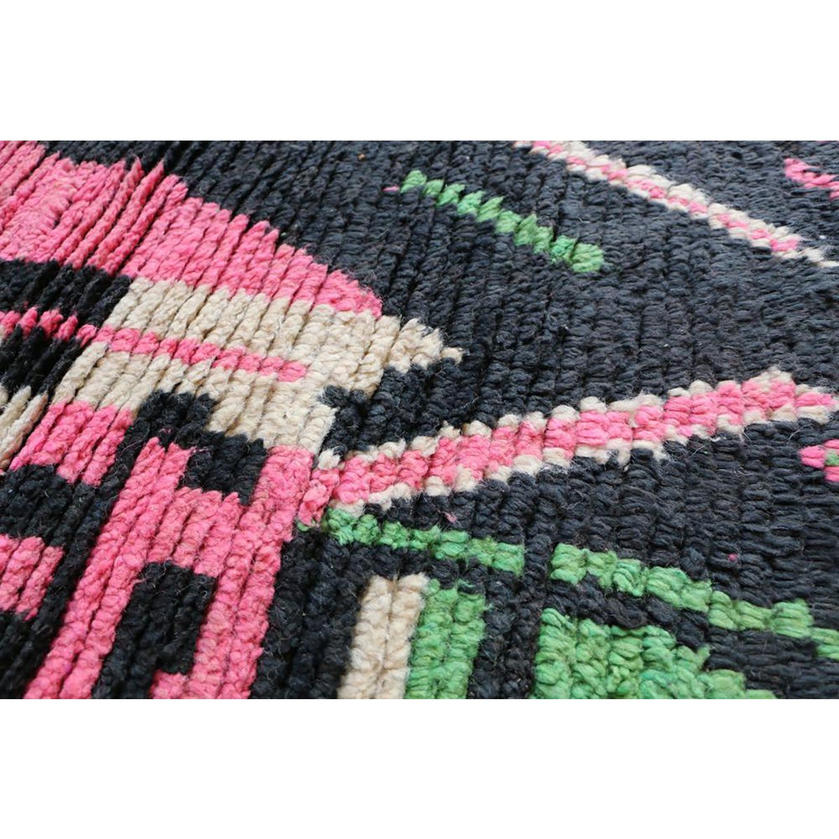 7ec04a09-6549-446c-9917-a2aff52fd851_1200x1200_fill.jpg