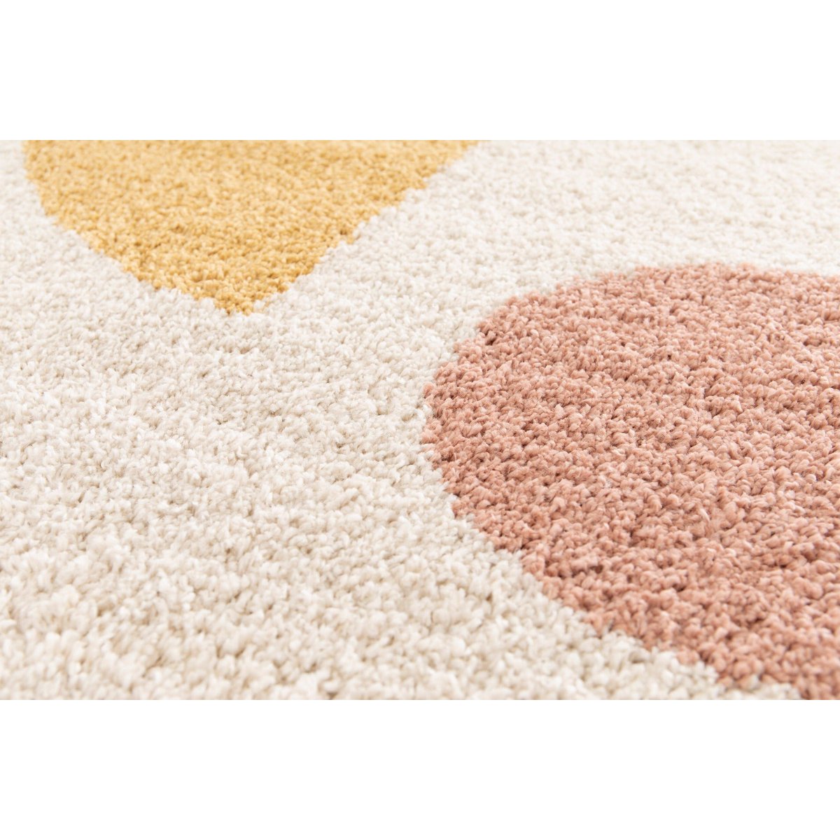 Timeless Luxury Handmade Shaggy Rug in Natural Materials