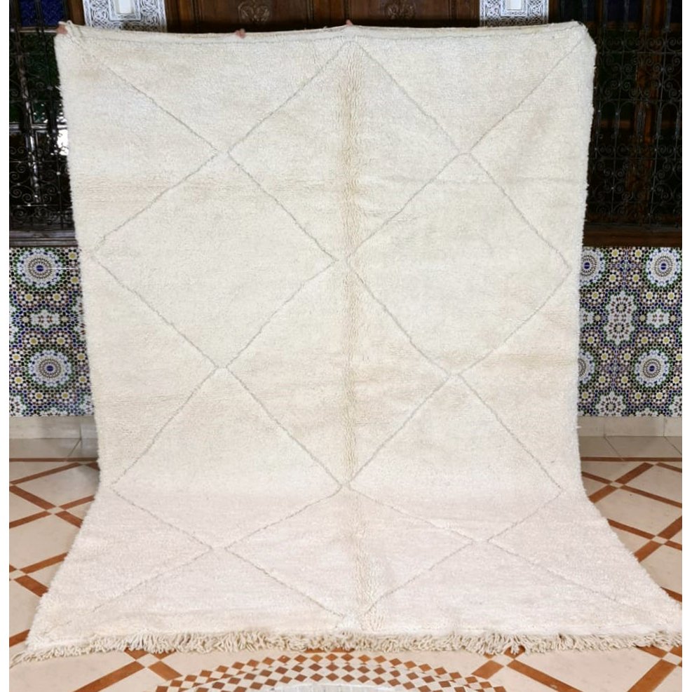 Handcrafted Luxury Beni Ouarain Rug in Timeless Design