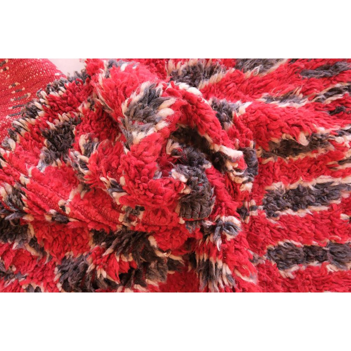 Timeless Artisan Crafted Luxury Moroccan Wool Carpet 86 x 241 cm