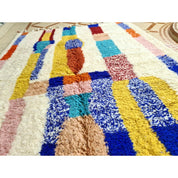 Handmade Luxury Berber Rug Crafted from Authentic Wool 165x260 cm
